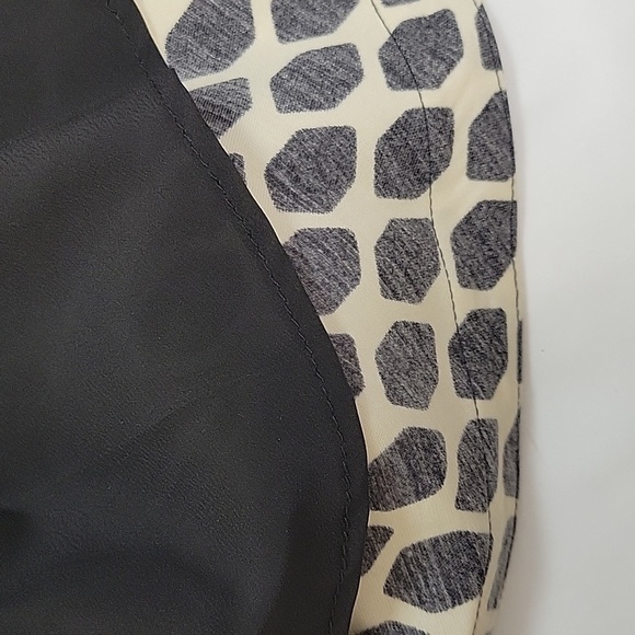 Diane von Furstenberg wool/silk skater skirt. women's sz 2 black cream NWT - Picture 6 of 7